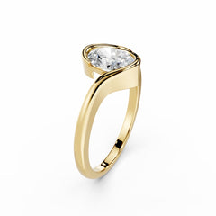 1 Carat Oval Diamond Engagement Ring Hand Shape Band