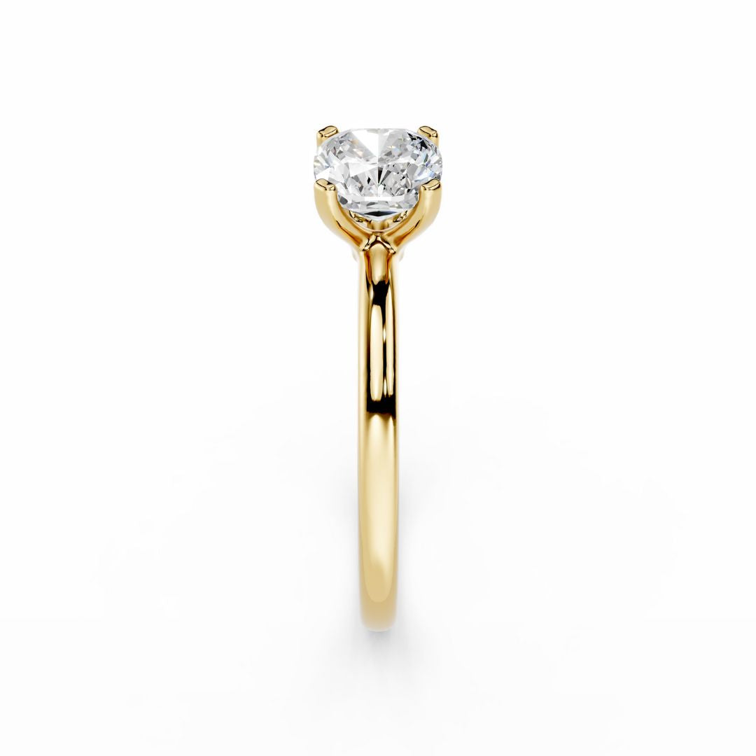 1 Carat Cushion Lab Grown Diamond RIng Gold Dubai